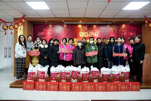 沪上阿姨最新爆料新闻,揭秘网红奶茶背后的惊人真相! 第1张 沪上阿姨最新爆料新闻,揭秘网红奶茶背后的惊人真相! 第1张